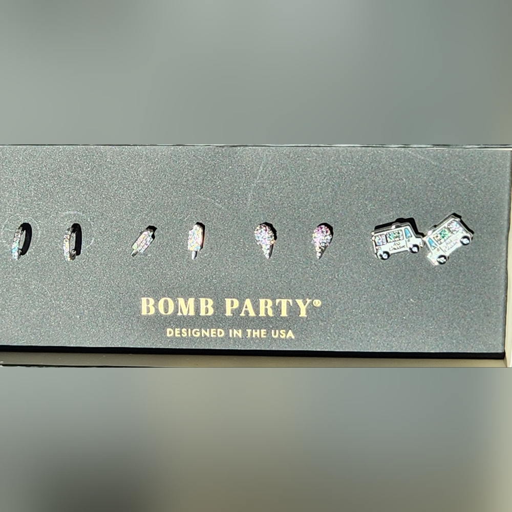 Bomb Party Simply Studs 2023 "Anything is Popsicle"